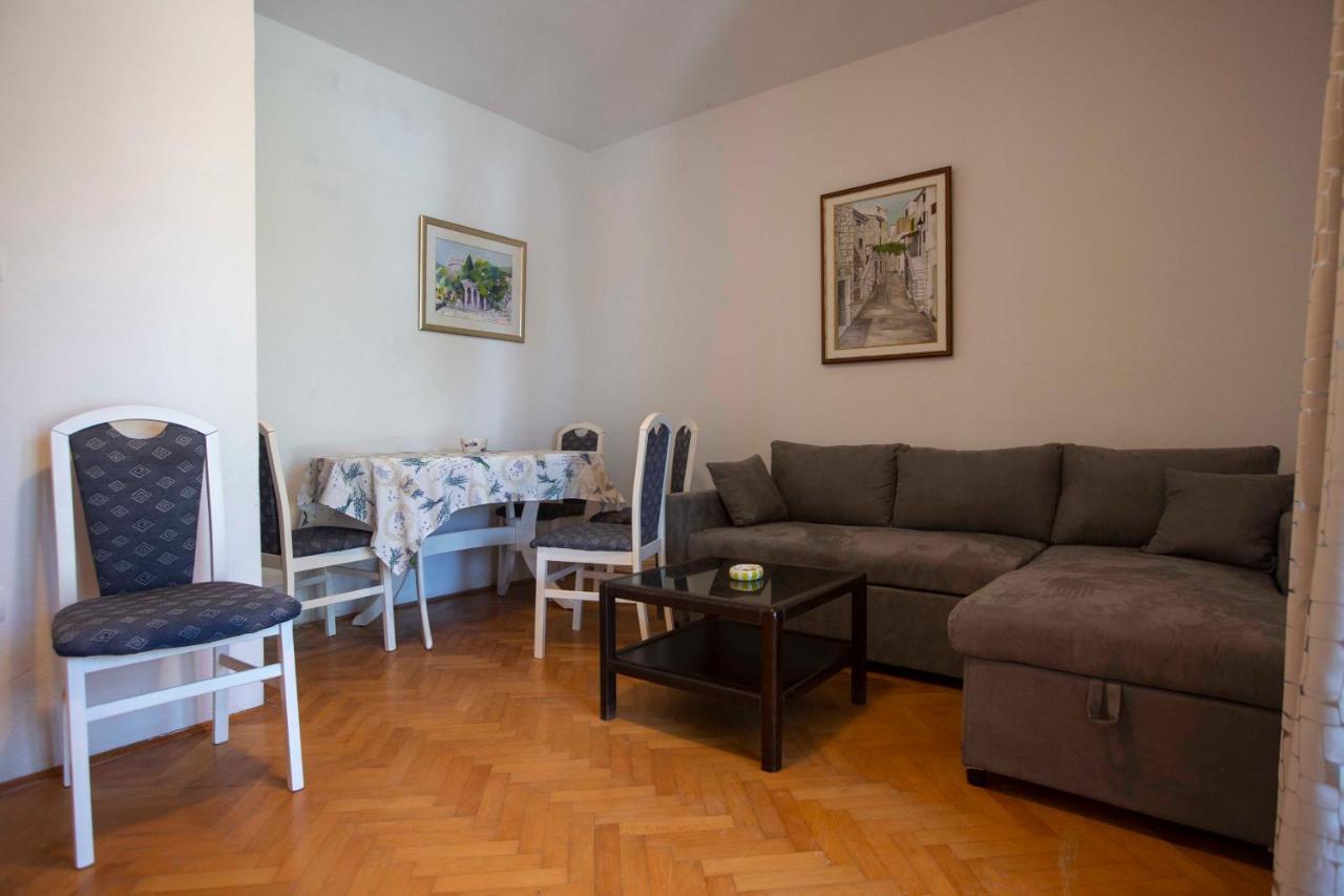 Apartments Davorka Šimuni Buitenkant foto